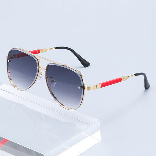 Flaer Skyline™: Gradient Aviator Sunglasses