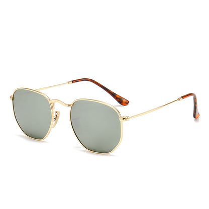 Flaer Aurum™: Classic Sunglasses