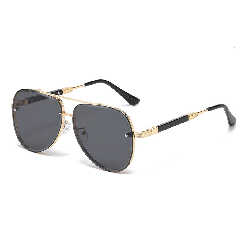 Flaer Skyline™: Gradient Aviator Sunglasses